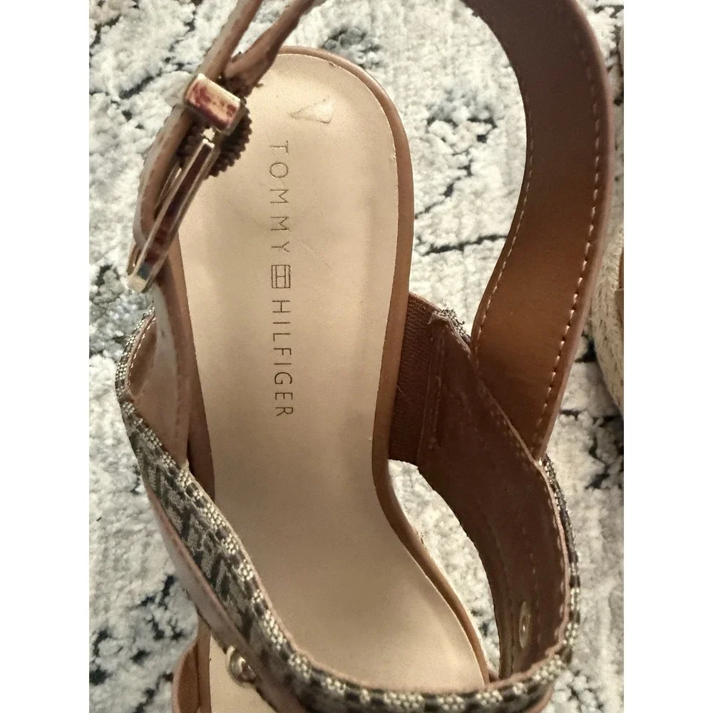 Tommy Hilfiger Espadrille Wedge Sandals 6.5 Brown Logo  Platform Ankle Strap